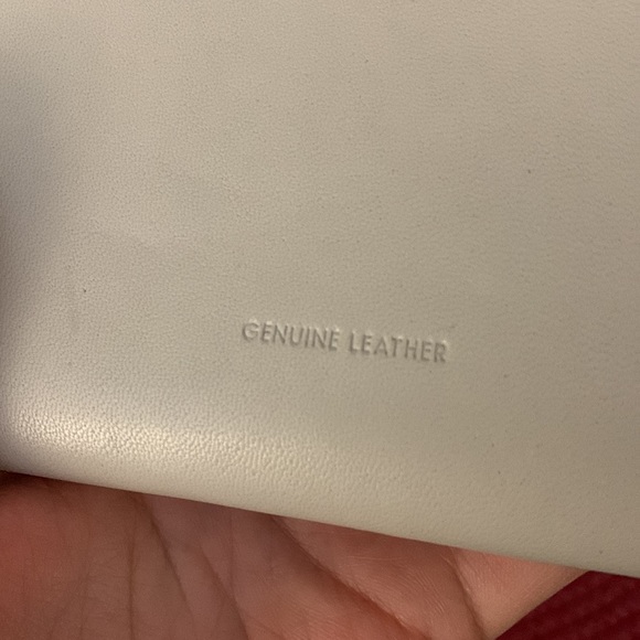Off-White / Light Beige Genuine Leather Wallet - Picture 4 of 14